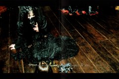 LAREINE-Scans-Discography-1997.09.07-BLUE-ROMANCE～優しい花達の狂奏～-Album-LCD-001R-001RN-07-Extra-Booklet-12-13