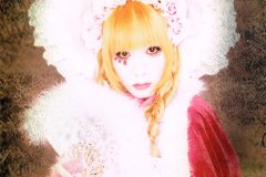 LAREINE-Scans-Discography-2000.02.16-フィエルテの海と共に消ゆ～THE-LAST-OF-ROMANCE～-Album-SRCL-4751-02-Booklet-12