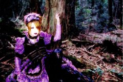 LAREINE-Scans-Discography-2004.09.05-Never-Cage-Album-ARLC-028～029-02-Booklet-07