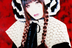 LAREINE-Scans-Photographs-199x.xx_.xx-Fleur-Photo-Set-A-04