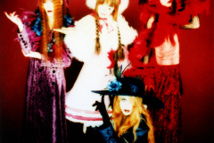 LAREINE-Scans-Photographs-199x.xx_.xx-Fleur-Photo-Set-B-01