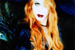 LAREINE-Scans-Photographs-199x.xx_.xx-Fleur-Photo-Set-B-02