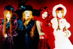 LAREINE-Scans-Photographs-199x.xx_.xx-Fleur-Photo-Set-C-01
