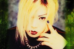 Madeth-grayll-Scans-Discography-2000.11.29-亡界ノ魔都～Entith-de-marge～-Mini-Album-MTR-020-03-Inserts-07