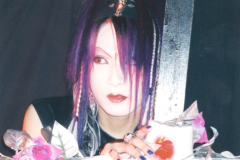 Madeth-grayll-Scans-Photographs-2000.xx_.xx-Photo-Sets-08-02-泉-Izumi