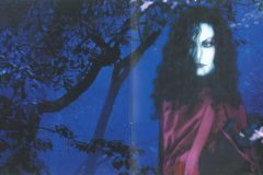 MALICE-MIZER-Scans-Discography-2001.11.30-Garnet～禁断の園へ～-Single-MMCD-026-02-Booklet-09-10